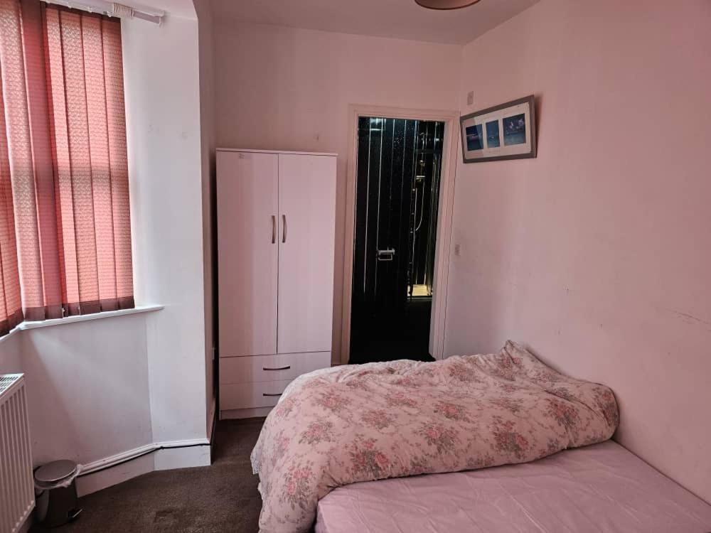 Available Rooms At Buckingham Road Doncaster Exterior foto