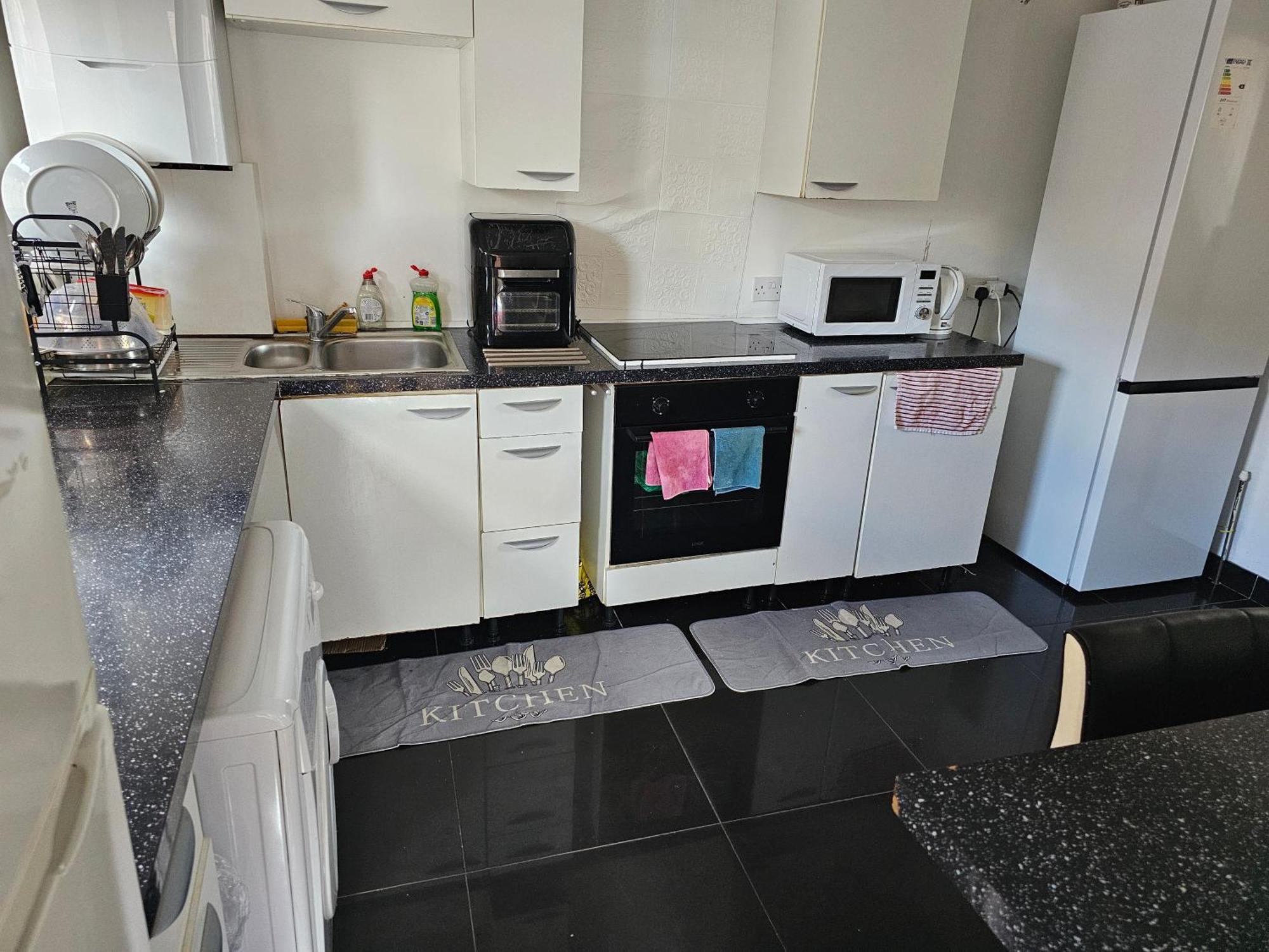 Available Rooms At Buckingham Road Doncaster Exterior foto